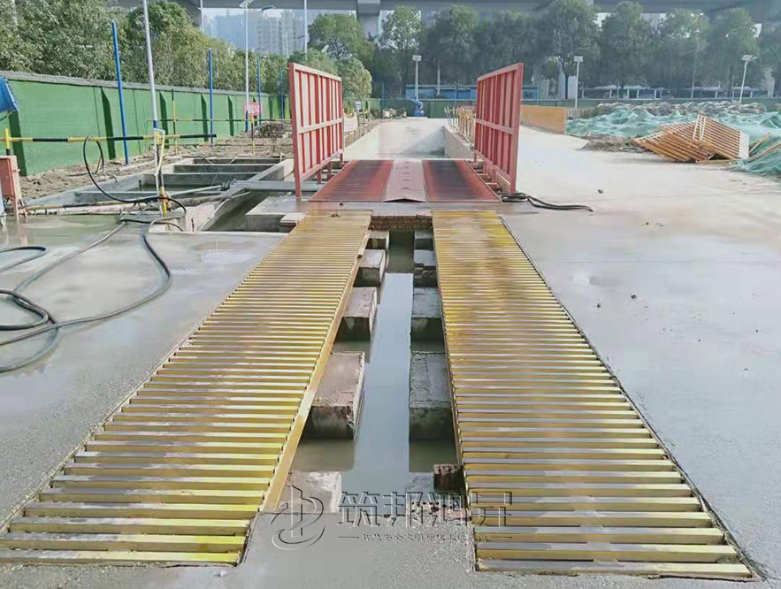 大型建筑工地洗車機(jī) 大型建筑工地洗車機(jī)